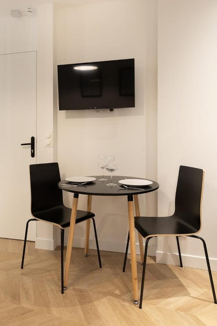 Stockholm Studio - City Center - Фонтенбло Экстерьер фото